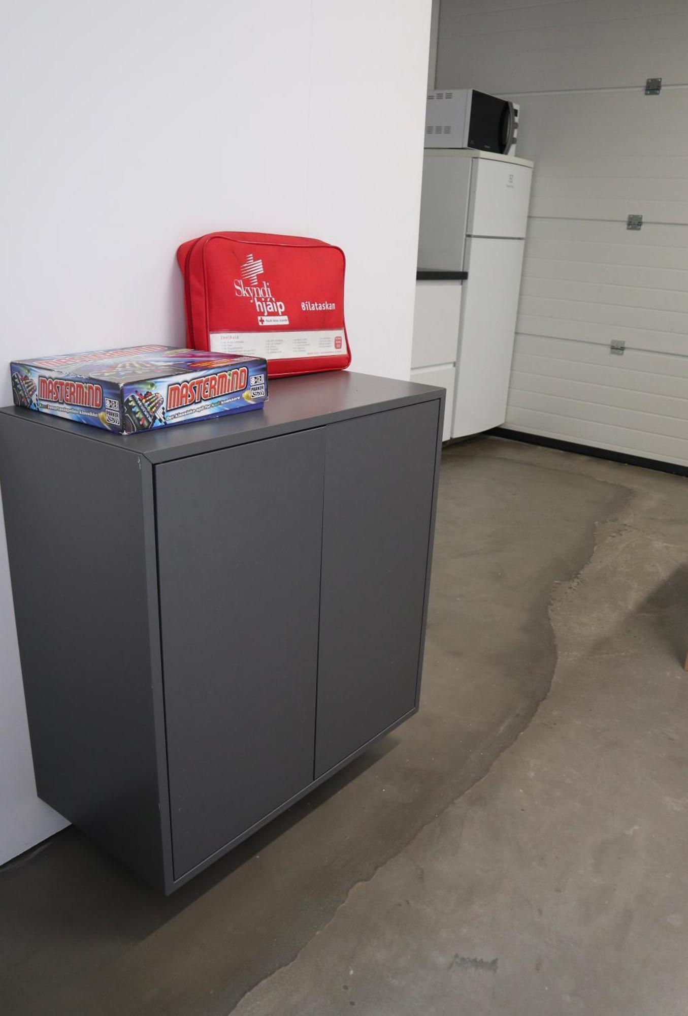 Modern Garage Suite - Free Parking & Self Check In Hveragerdi Bagian luar foto
